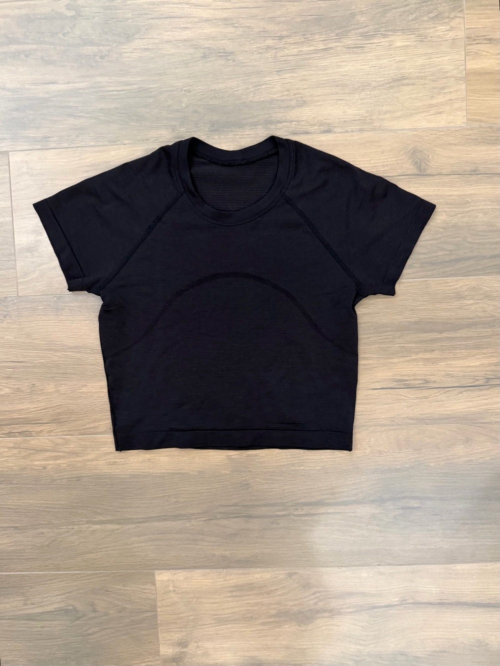 lululemon Swiftly Tech Black Cropped Crew Tee